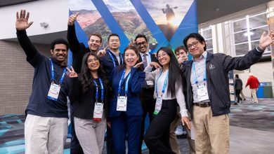 photos of attendees at minexchange